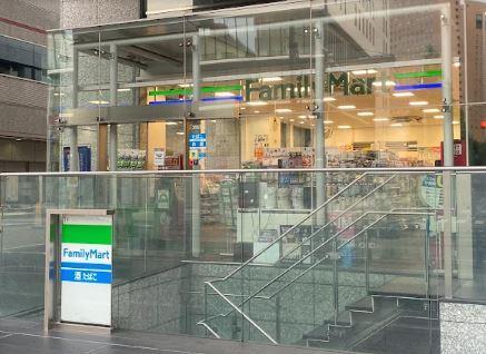 tanne コンビ二：ﾌｧﾐﾘｰﾏｰﾄ 西新宿八丁目店　76m　近隣