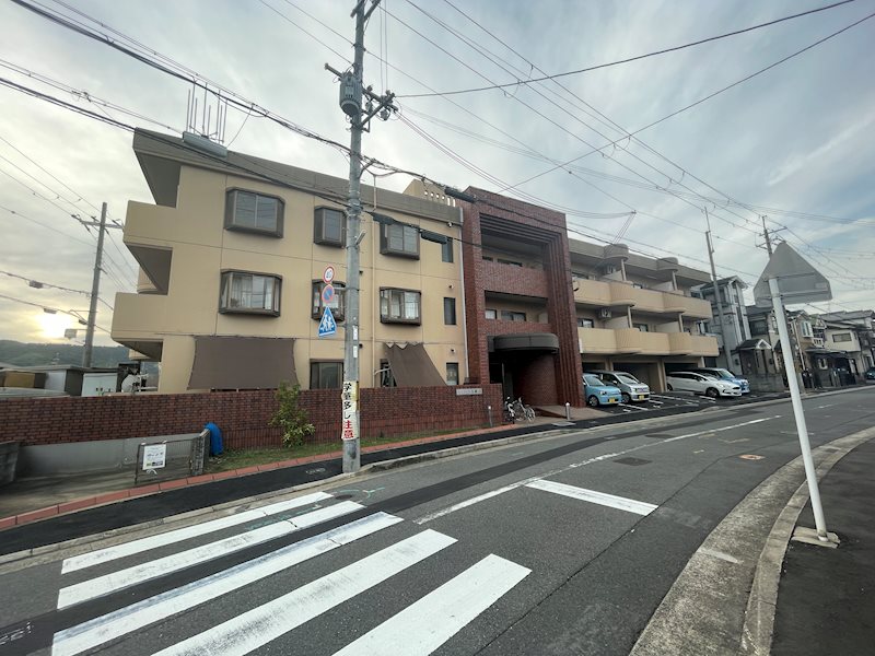 エトワール長岡京 外観