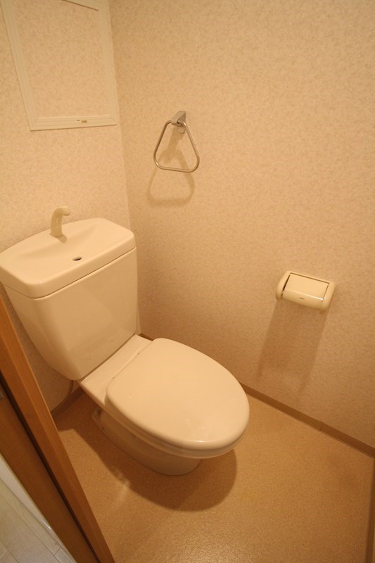 コンフォール平野 高台写真