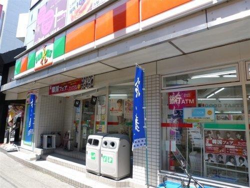 サンカトル コンビ二：ｻﾝｸｽ 梅田芝田店　86m
