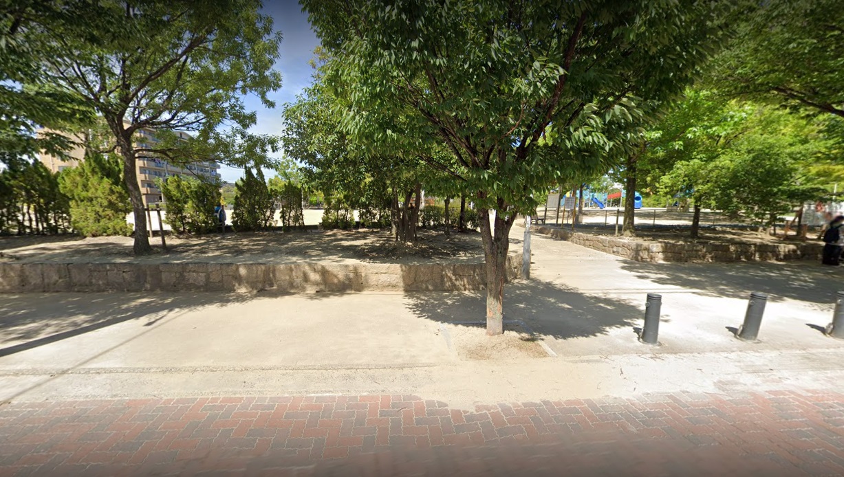 ウエストフィールド 公園：佐井寺南が丘公園　503m
