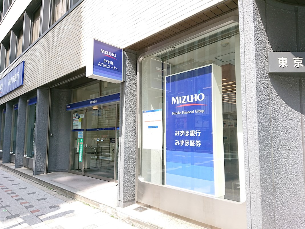 JASPER御堂筋本町 銀行：みずほ銀行船場支店　309m