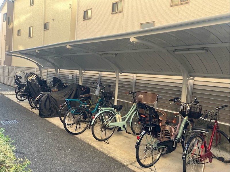 K FLAT 駐輪場