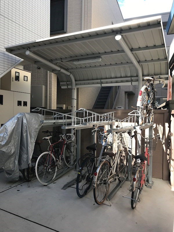 Hale Arai 駐輪場