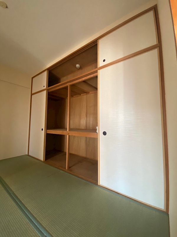 グレイスミシマ 現地写真（玄関）