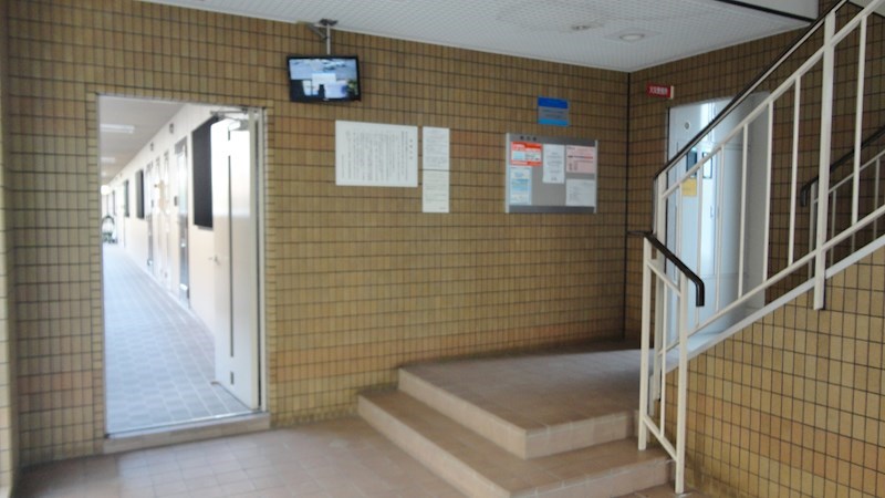 ディアコート藤井寺 ロビーも清掃が行き届きスッキリ。