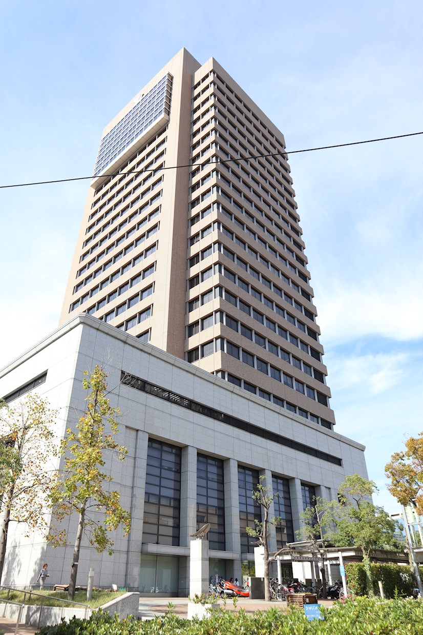 アローハイム 役所：東大阪市役所　464m