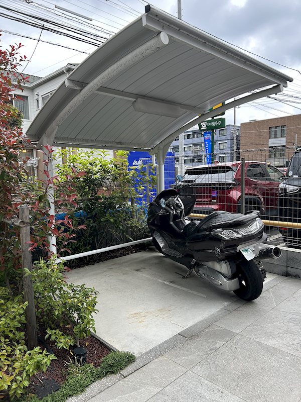 PARQUE Nishikoiwa バイク置き場