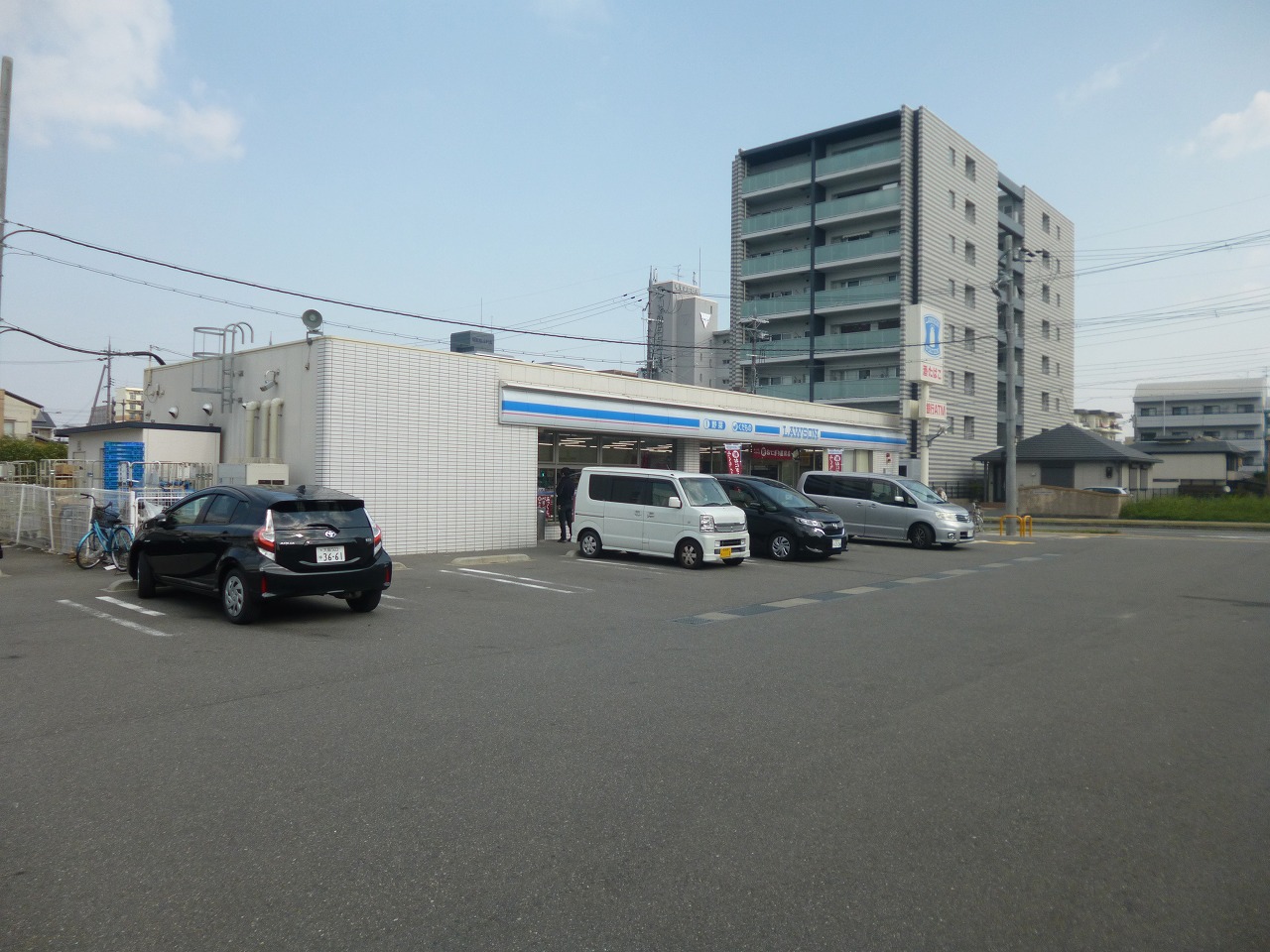 クレール国見 コンビ二：ﾛｰｿﾝ 奈良西大寺南町店　528m