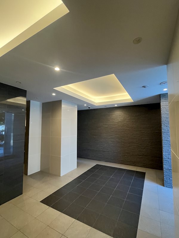 M.R Residence エントランス