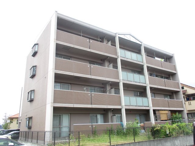 ラフィネ星田 外観