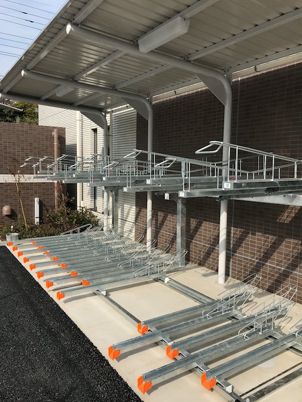 グレースローズ 駐輪場