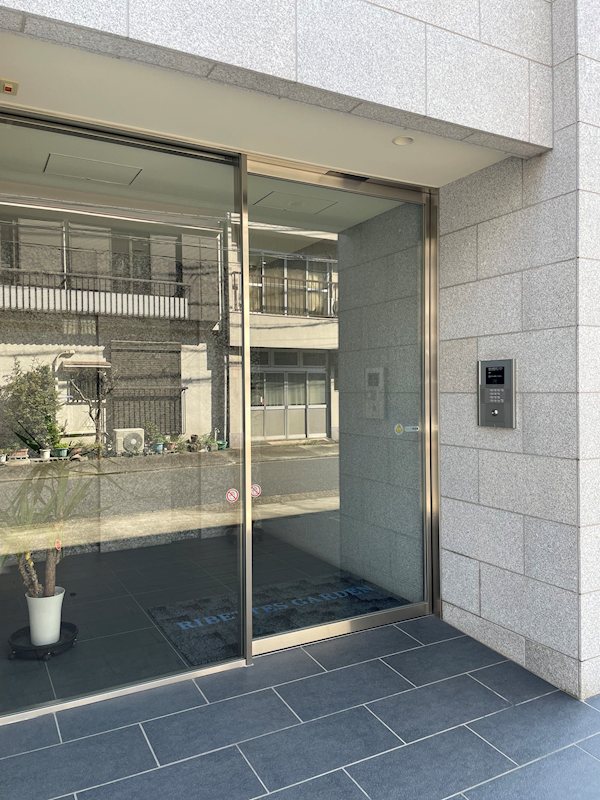 RIBETTES GARDEN エントランス