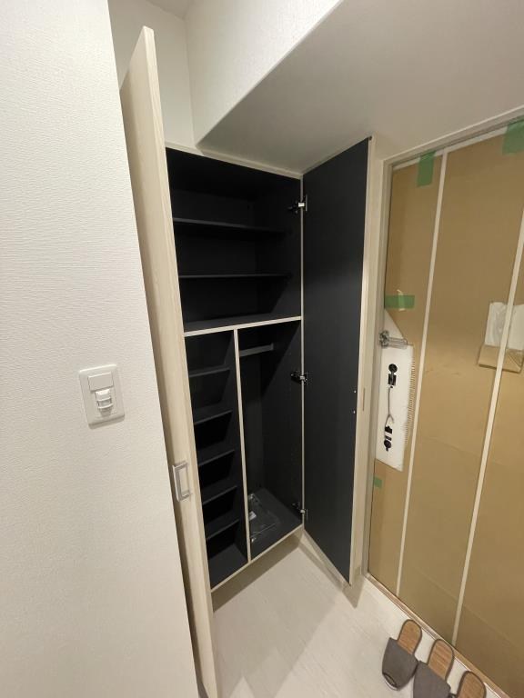 リベルタ元町通 現地写真（玄関）