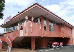 Cleyera　ROKA レストラン：ｼﾞｮﾅｻﾝ 世田谷八幡山店　748m