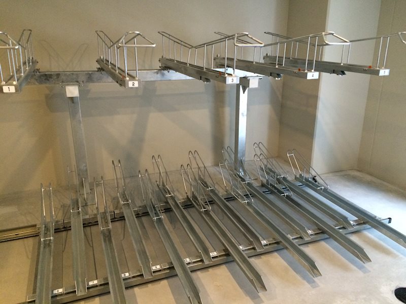 カーサ レシュール 駐輪場