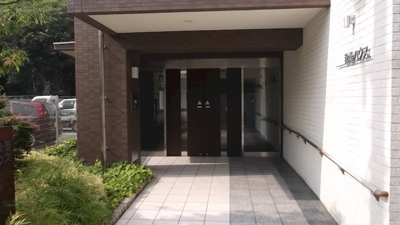 我楽ハウス エントランス