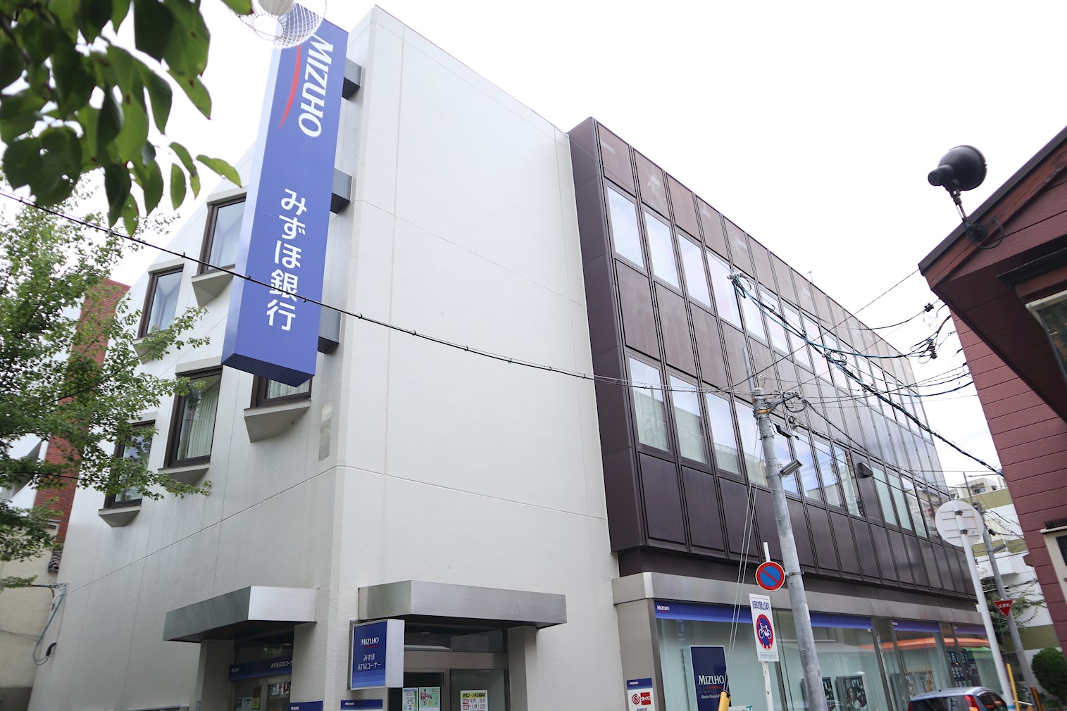 我楽ハウス 銀行：みずほ銀行山本支店　809m