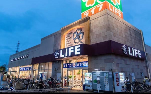 Allies Meadow スーパー：ﾗｲﾌ 扇大橋駅前店　511m