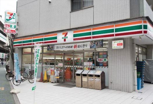 ブランカ ヒルズ コンビ二：ｾﾌﾞﾝｲﾚﾌﾞﾝ 板橋2丁目店　308m