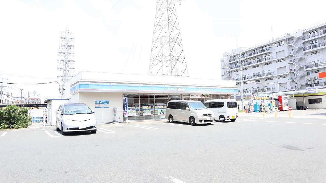 メゾン・エクセレント コンビ二：ﾛｰｿﾝ 大東氷野二丁目店　323m