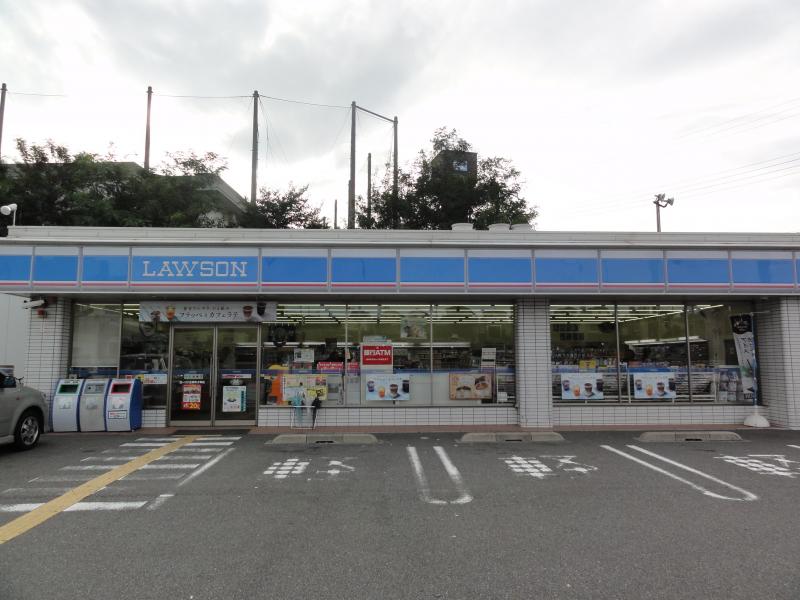 メゾンエーワン コンビ二：ﾛｰｿﾝ 玉津三丁目店　212m