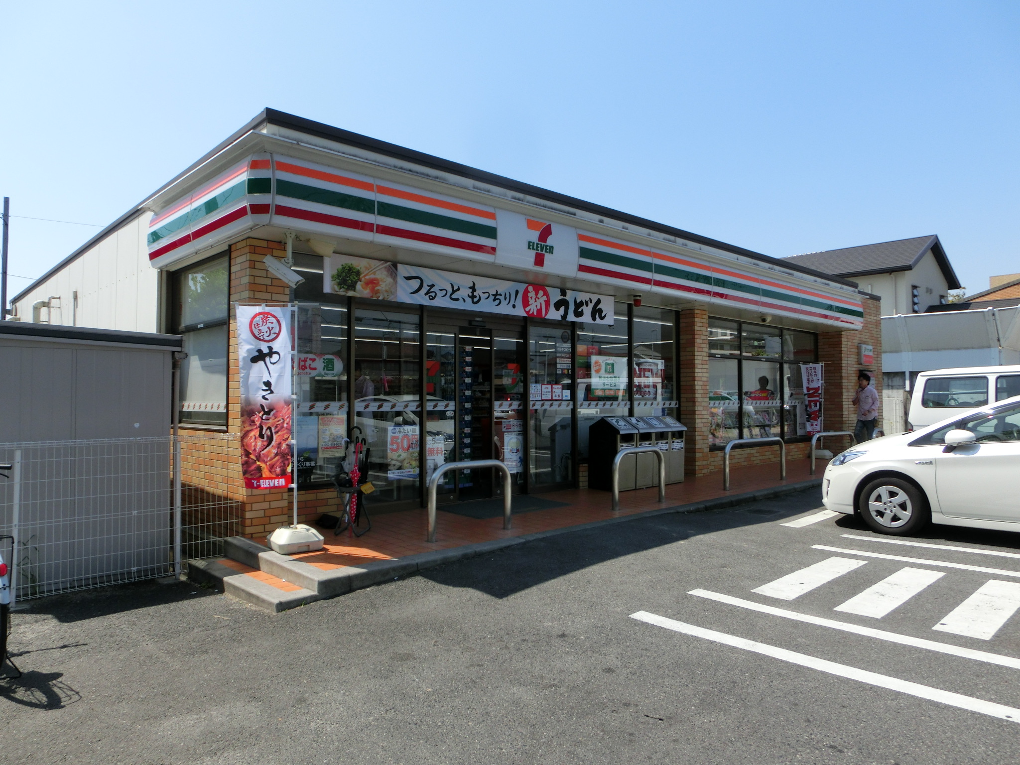 アイリス藤が丘 コンビ二：ｾﾌﾞﾝｲﾚﾌﾞﾝ 名古屋大森1丁目店 　5218m