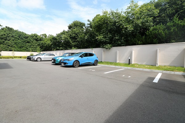ザ･グレース京都岡崎 駐車場