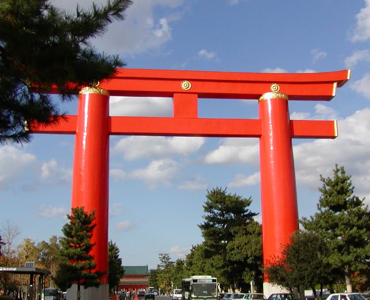 ザ･グレース京都岡崎 公園：平安神宮　387m