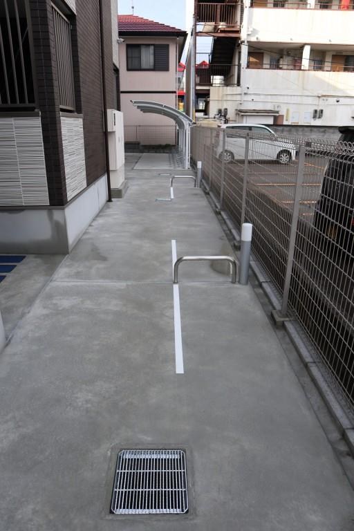 ローレル東加古川 バイク置き場