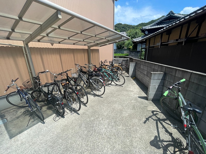 オレンジハイツ 駐輪場