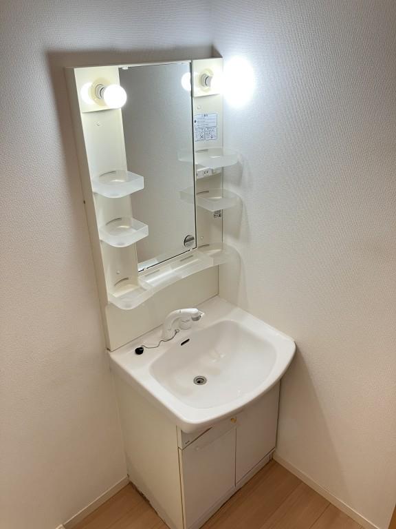 インパルスB棟 同仕様写真（リビング）