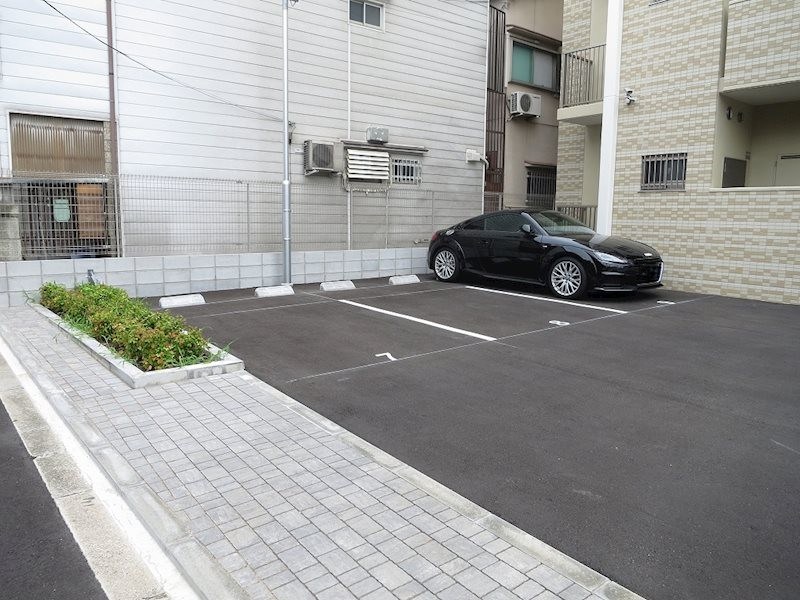 サンセール海老江 駐車場