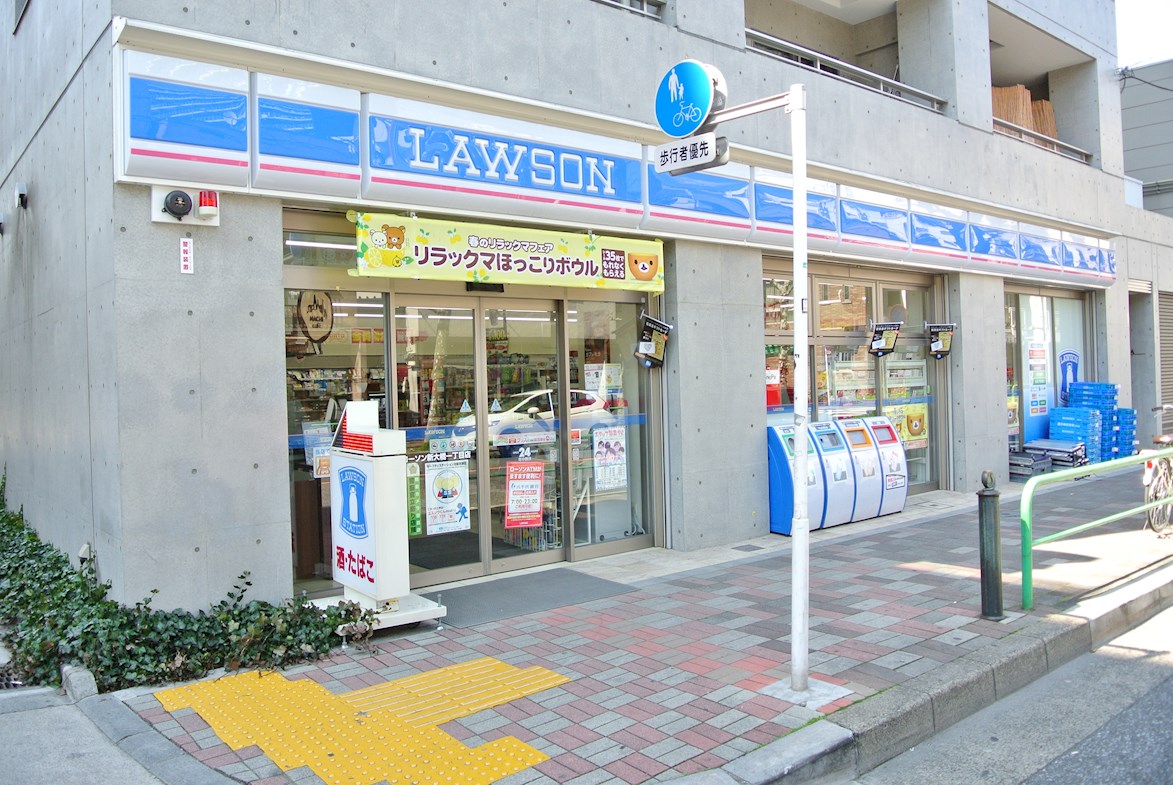 ディアウス両国 コンビ二：ﾛｰｿﾝ 新大橋一丁目店　226m