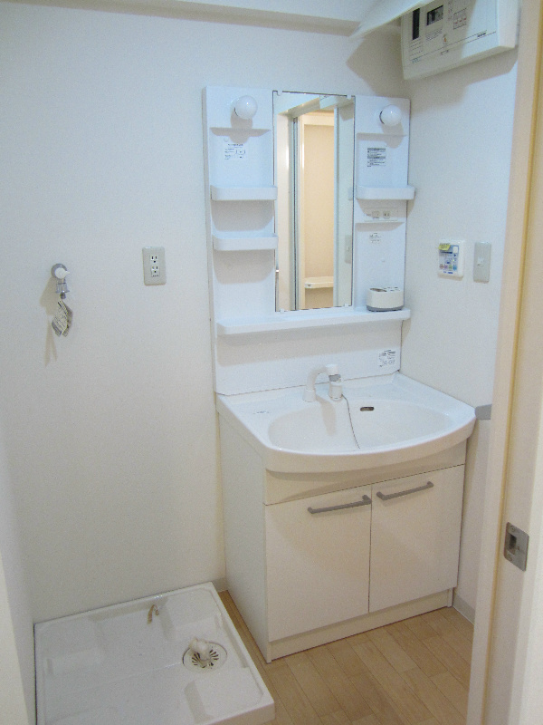ラマージュ町屋 同仕様写真（リビング）