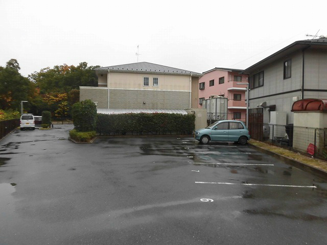 カーサパステロ 駐車場