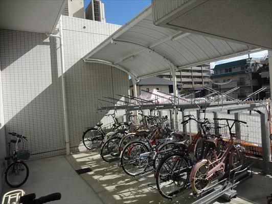 タウニー東灘 駐輪場