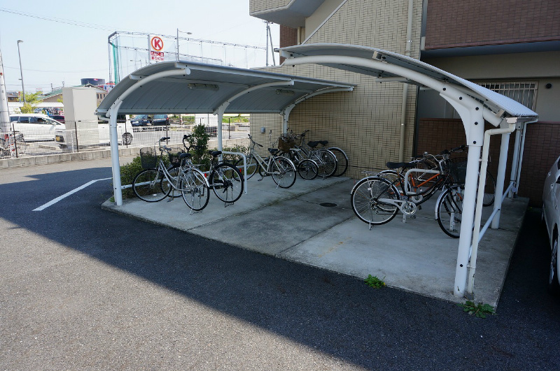ヴィヴァーチェ 駐輪場