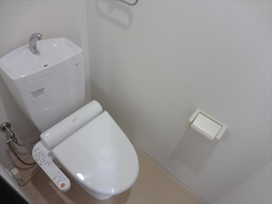 ヘスティア神戸 清潔感のあるトイレです。