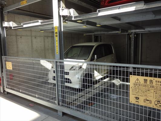 ヘスティア神戸 駐車場