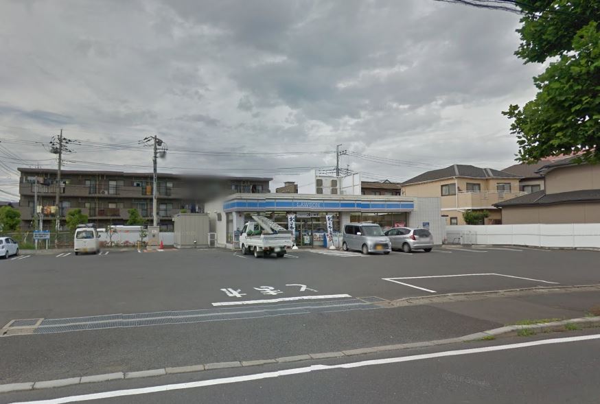 アジュールI コンビ二：ﾛｰｿﾝ 松戸常盤平店　380m