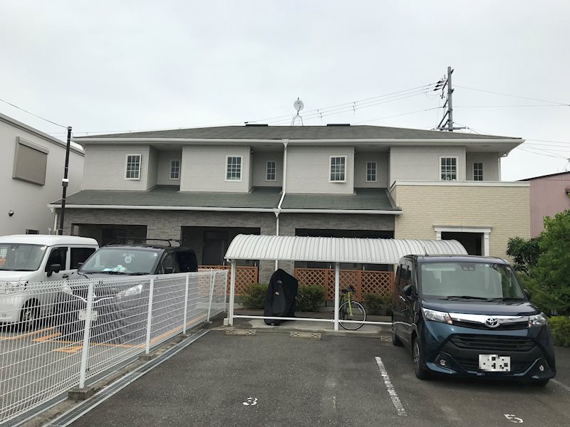 コート青山 駐車場