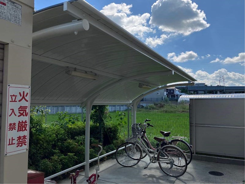 パストラルベル 駐輪場