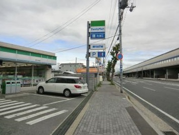 コゥジィコート園田 コンビ二：ﾌｧﾐﾘｰﾏｰﾄ 下坂部3丁目店　1508m