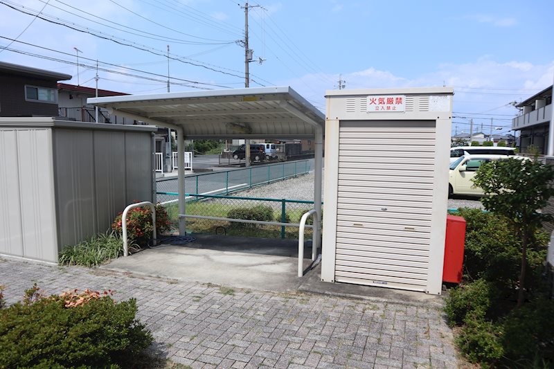 エクレール久徳 駐輪場