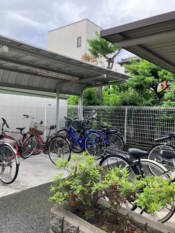 ジェイズ クレイドル 駐輪場