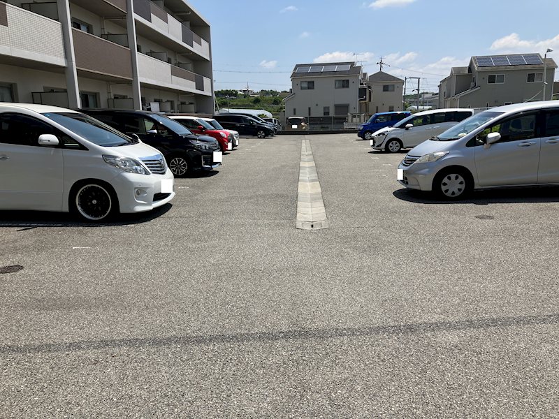 カーサ　フェリース 駐車場