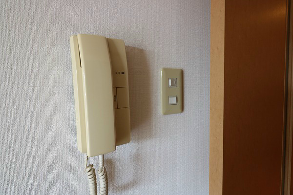 ハートフォードM インターホンで突然の来客にも困りません。