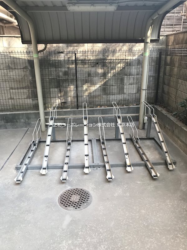 ヴェルドミール荻窪 駐輪場