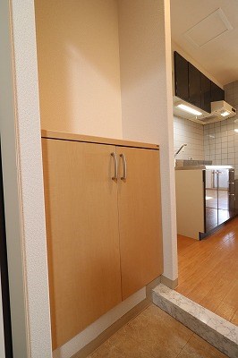 シェドゥーブル等持寺 現地写真（玄関）